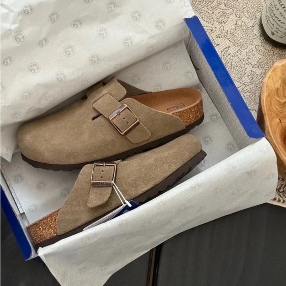 Birkenstock Boston Suede Taupe - Picture 6 of 8
